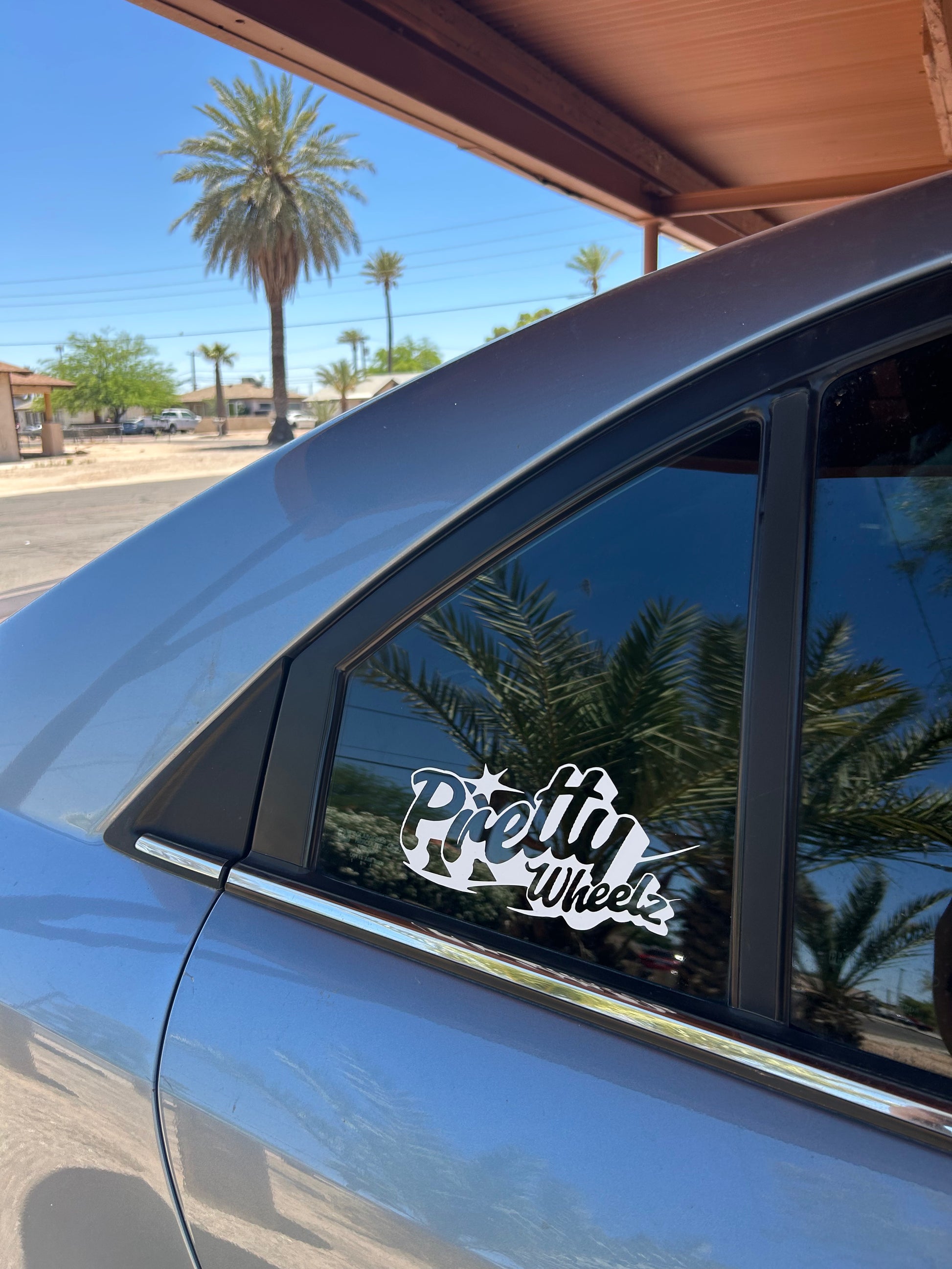 PrettyWheelz 5in “Memberz” Logo