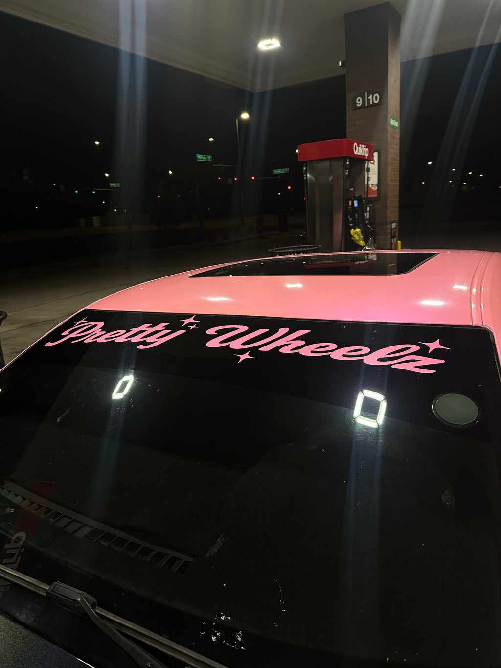 Pretty Wheelz Banner