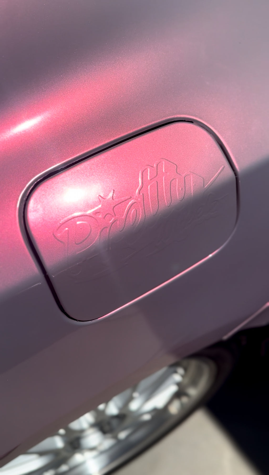 PrettyWheelz 5in “Memberz” Logo